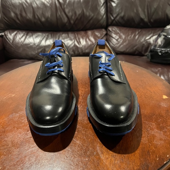 Salvatore Ferragamo Size 10.5 (Fits like a Size 10.5) - Picture 2 of 8